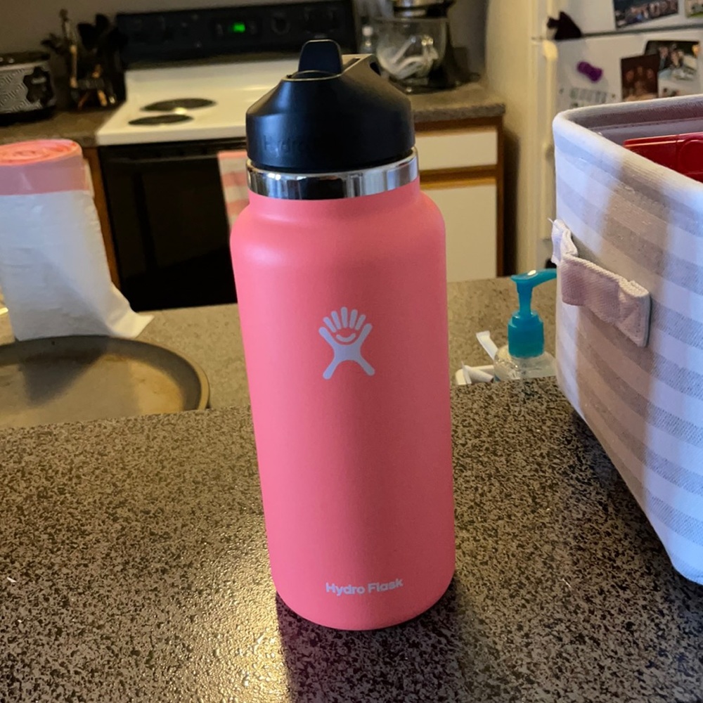 bright pink hydro flask